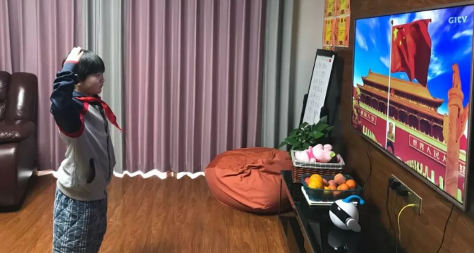 昌黎線上“升旗儀式” | 隔離病毒，但不隔離對祖國的熱愛