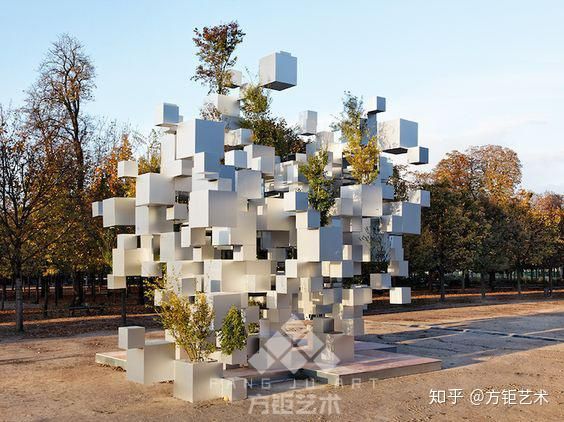 屏邊玻璃鋼雕塑制作中如何避免開裂？